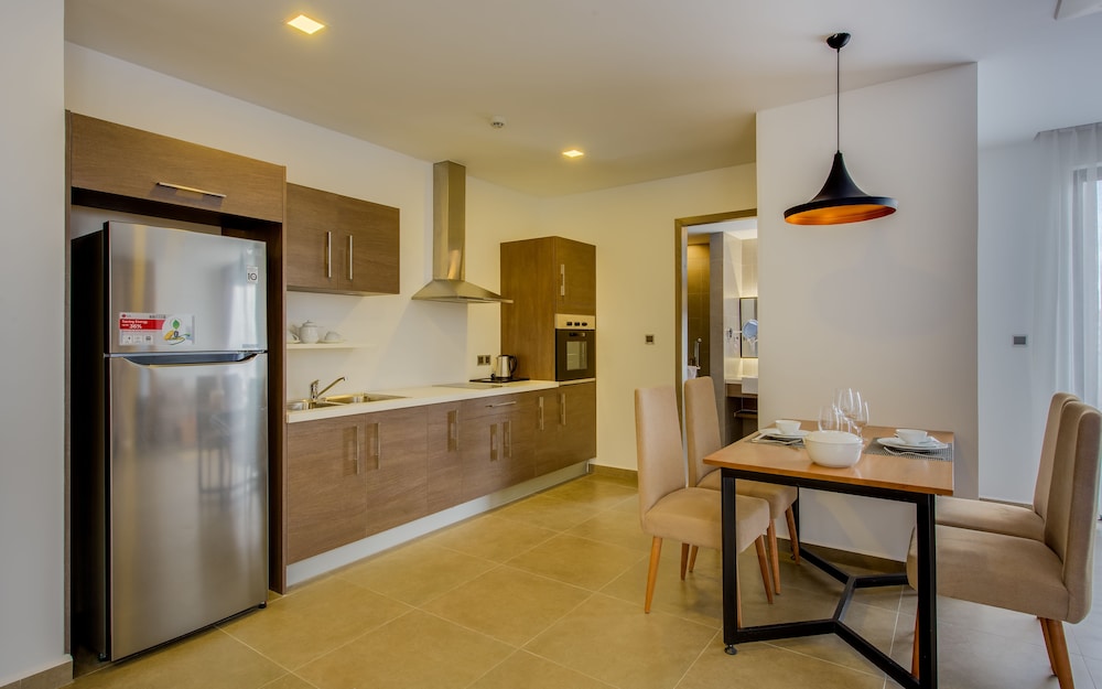Mansion 51 Hotel & Apartment 4/67