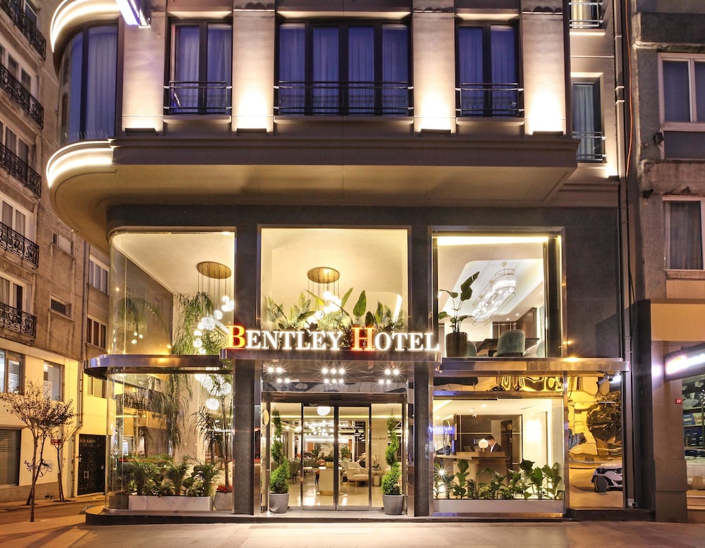 Bentley Hotel Bosphorus 3/86