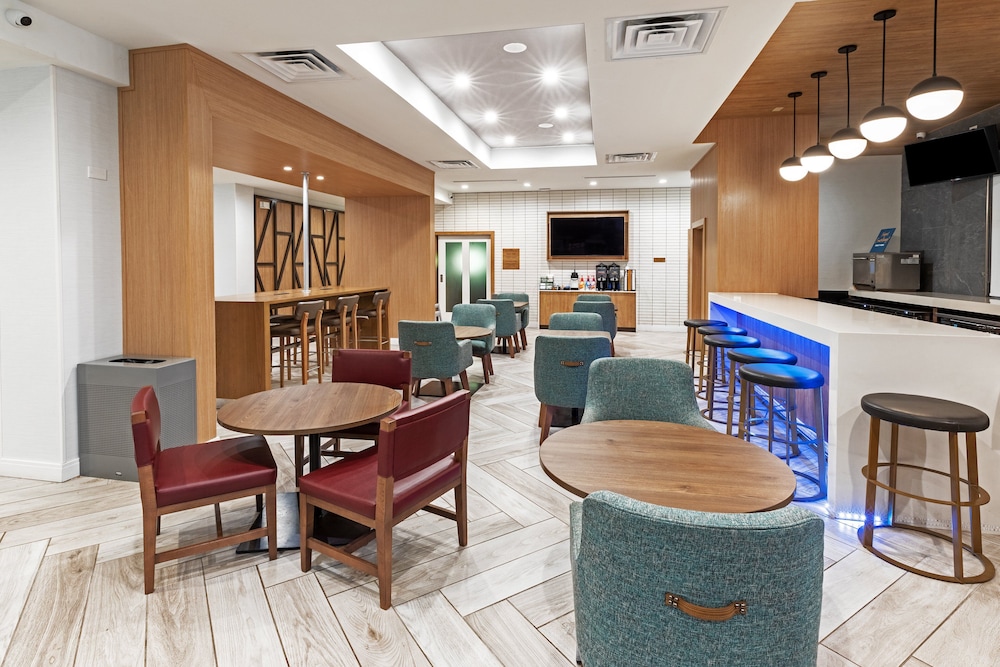 Staybridge Suites Portland 38/47