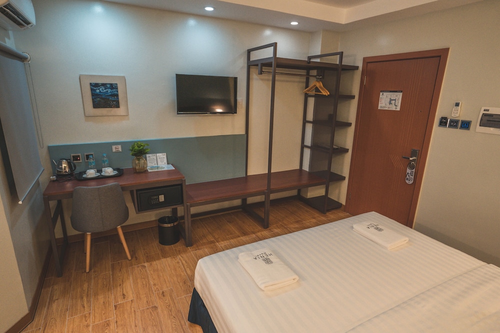 Henia Hotel 25/45