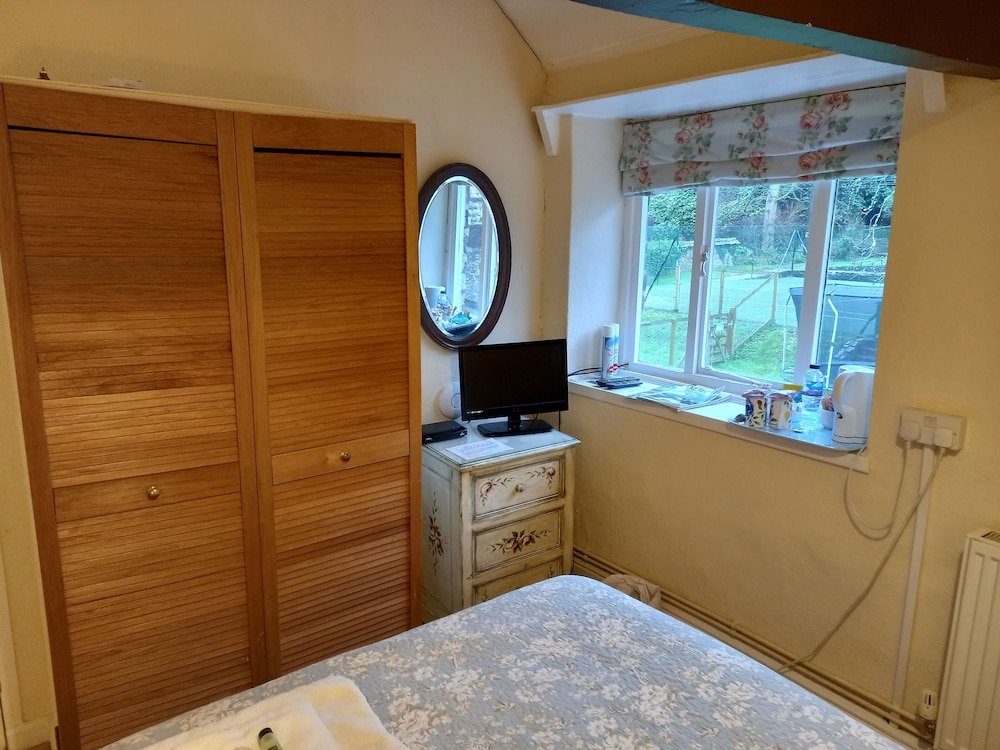 Bickleigh Castle Hotel - Castle 6/64