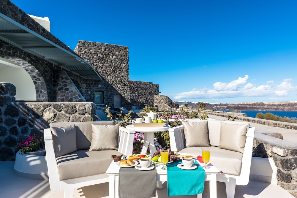 Elements Of Caldera Suites 37/50