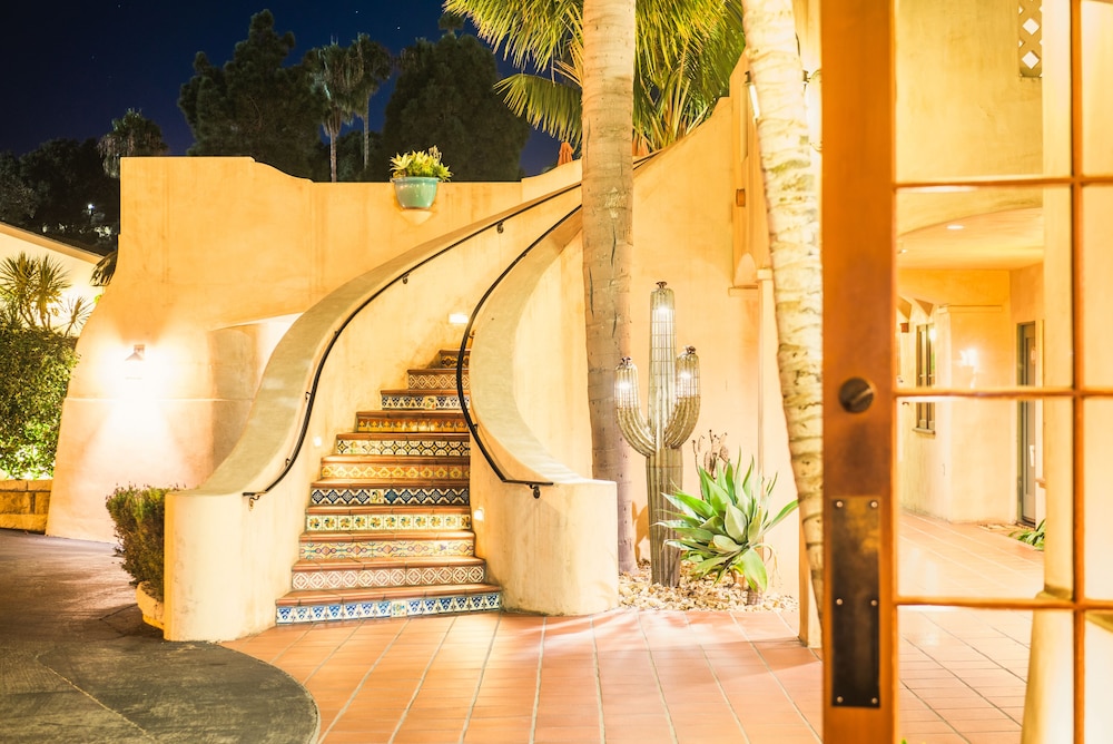 Brisas Del Mar Inn At The Beach 6/46