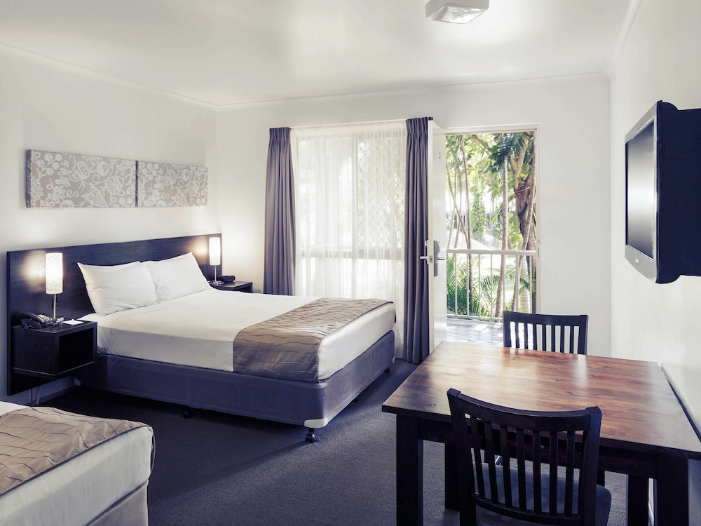 MERCURE TOWNSVILLE 20/61