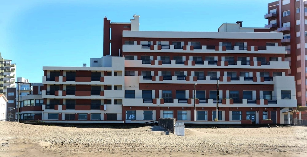 Intersur Villa Gesell 2/35