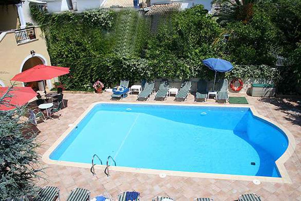 Ariti Apartments 31/51