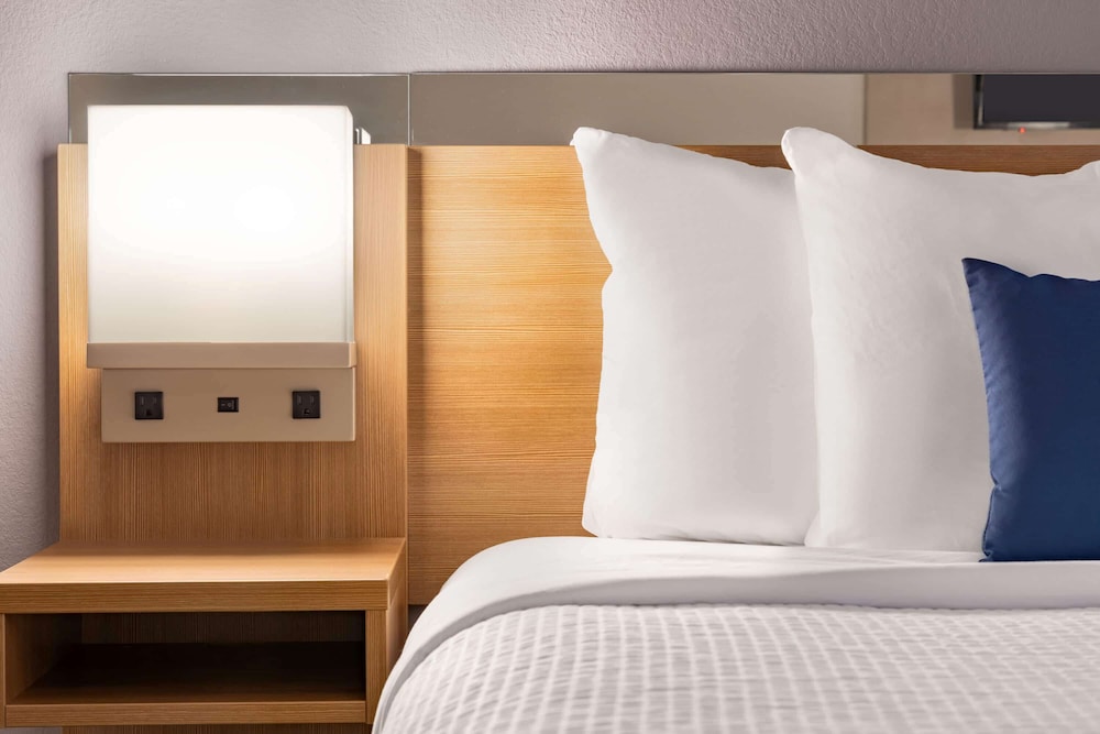Microtel Inn Suites By Wyndham Gambrills 25/50