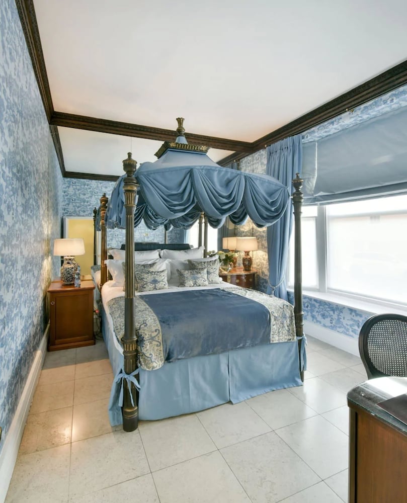 San Domenico House Hotel 34/56