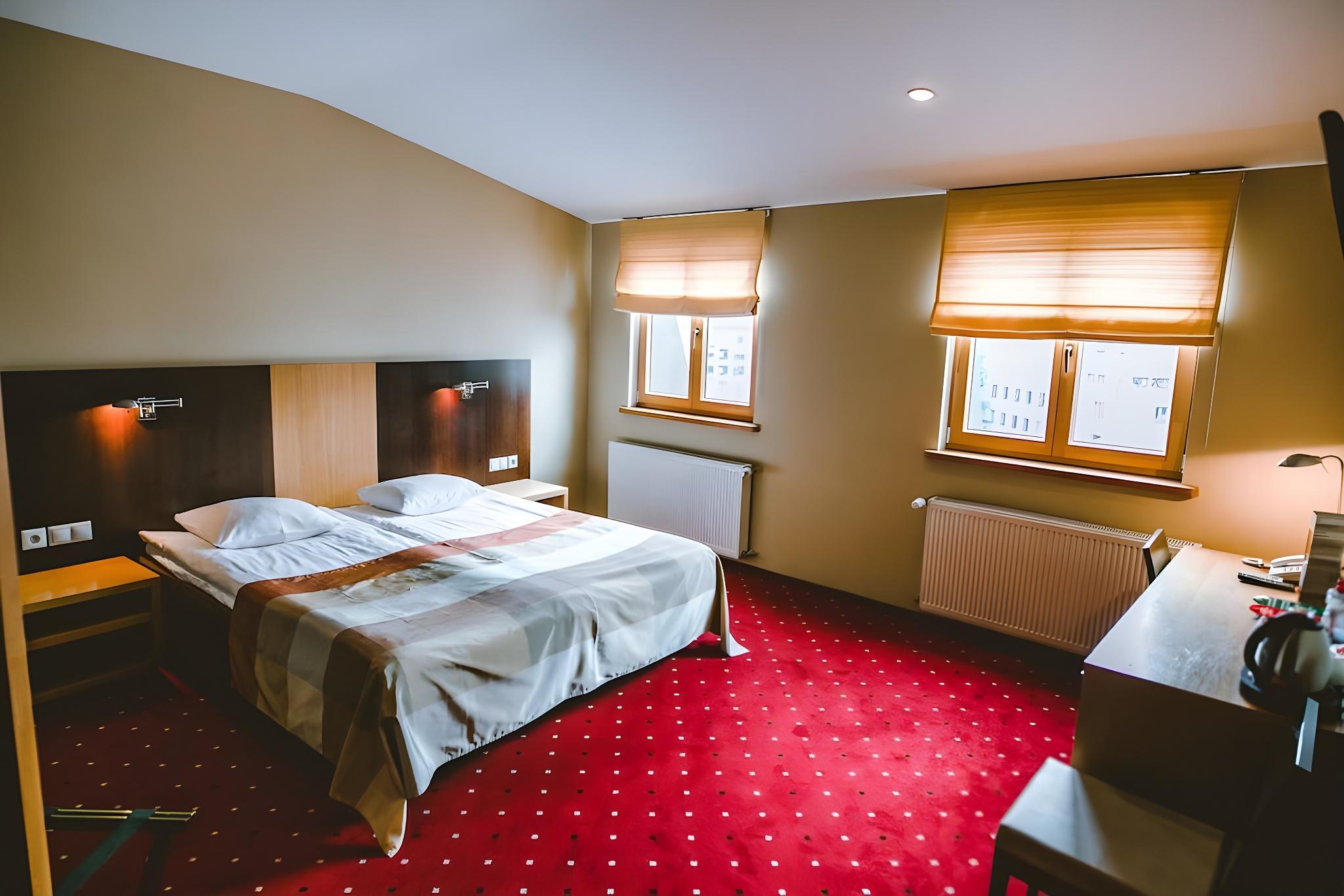 Superior, Double and Twin Beds