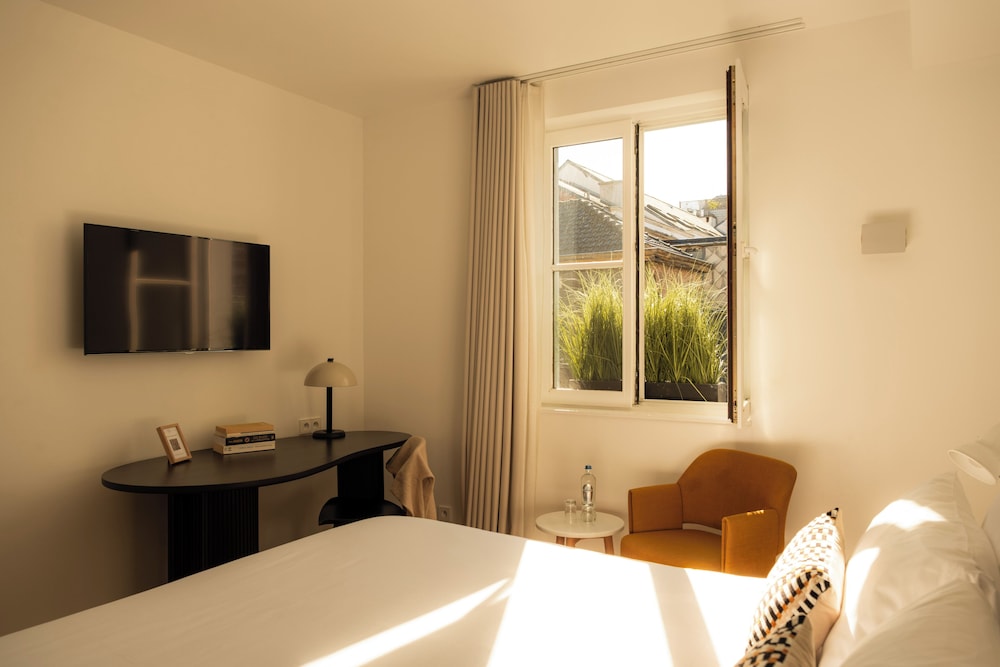 9hotel Sablon 27/73