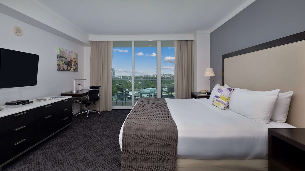 Room at Arya Hotel & Suites Coconut Grove, WorldHotels, Distinctive, MIAMI - FL