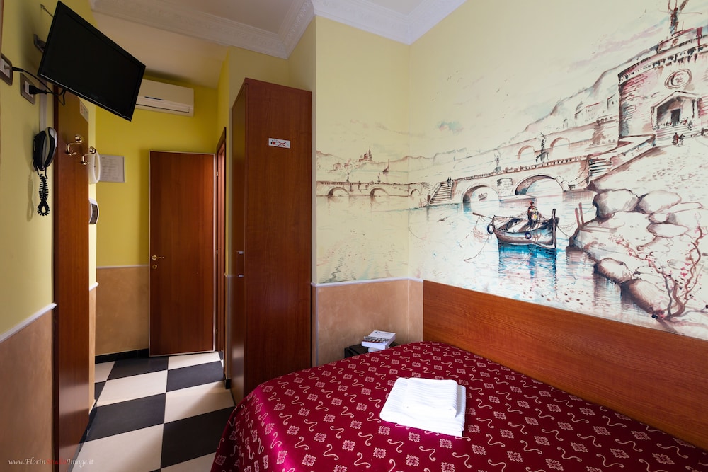 Adas Hotel 58/80