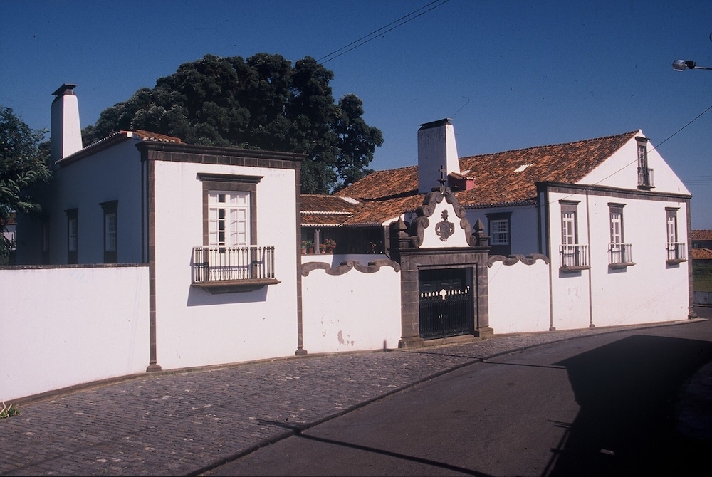 CASA DAS CALHETAS 37/42