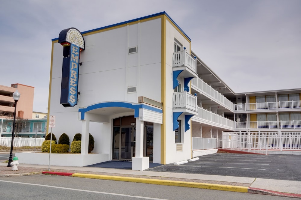 Empress Motel 1/15
