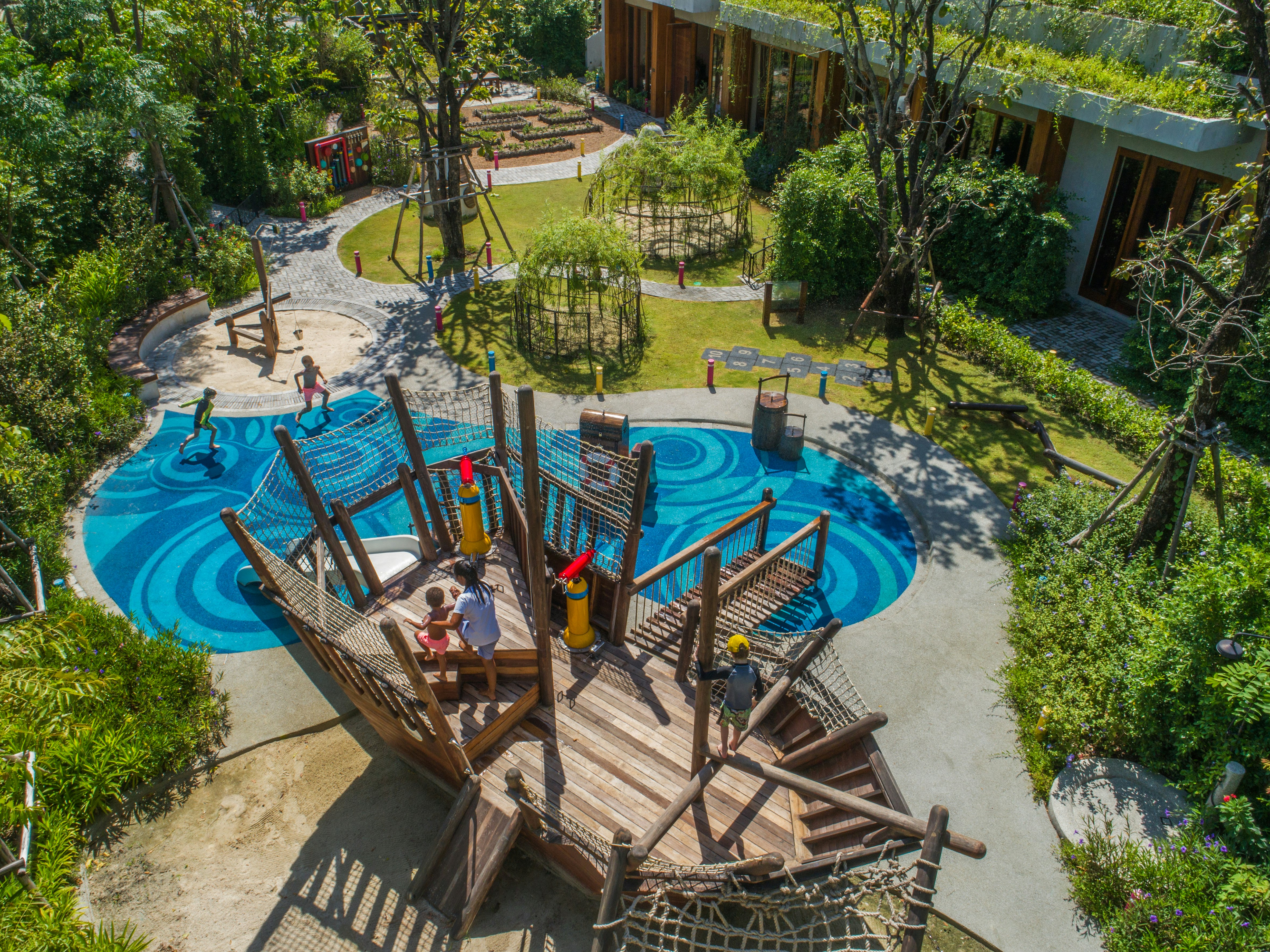 Rosewood Phuket 72/79