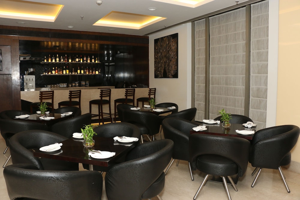 Country Inn And Suites By Radisson Bhiwadi 30/50