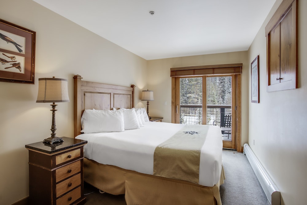 Springs 2 Bed 3 Bath Murphy 19/50