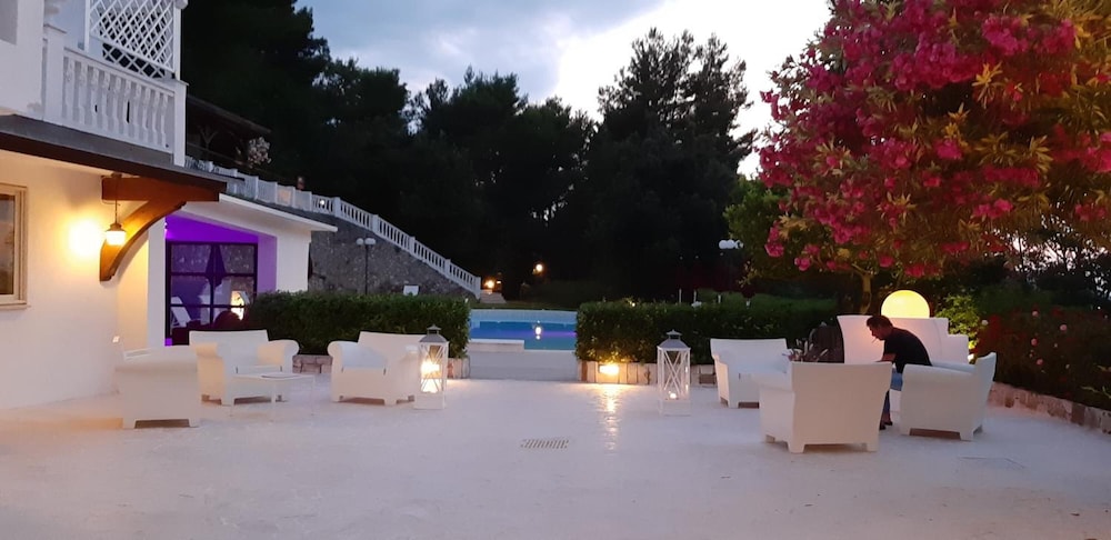 La Locanda Della Castellana 37/48