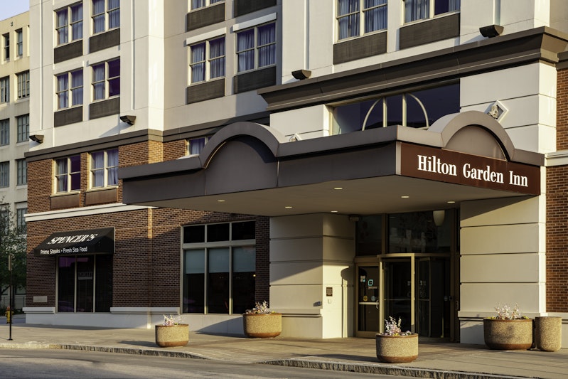 Hilton Garden Inn Omaha Downtown/Old Market Area 6/74