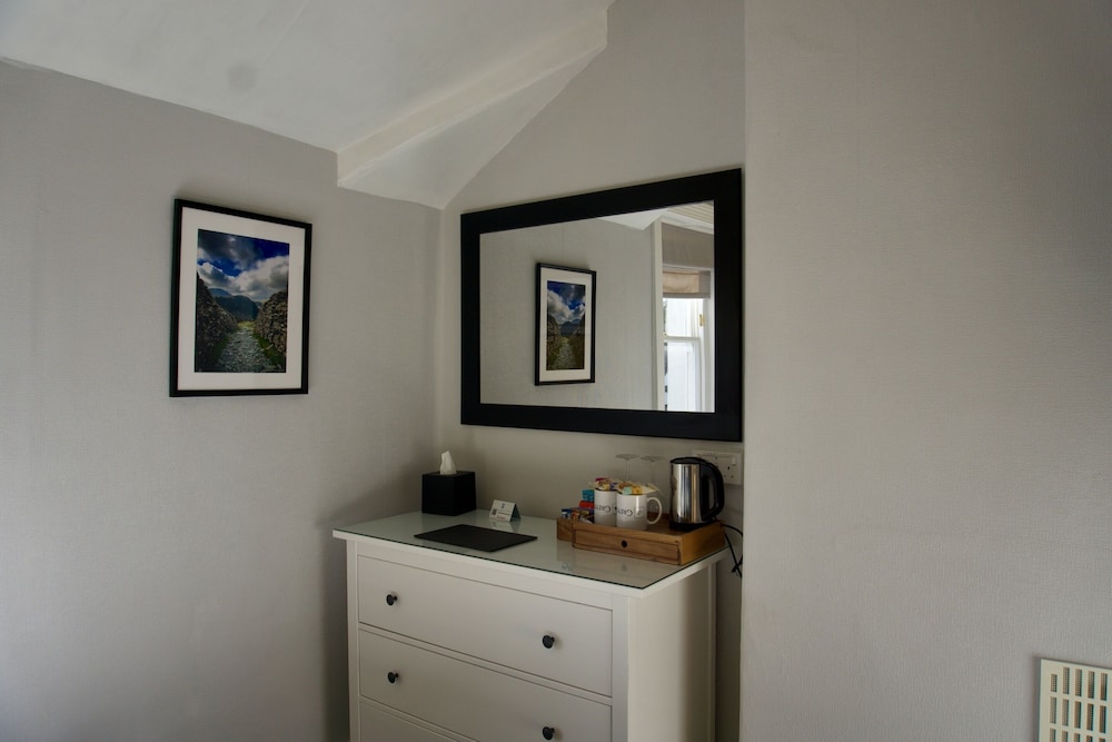 Greystoke House 50/50