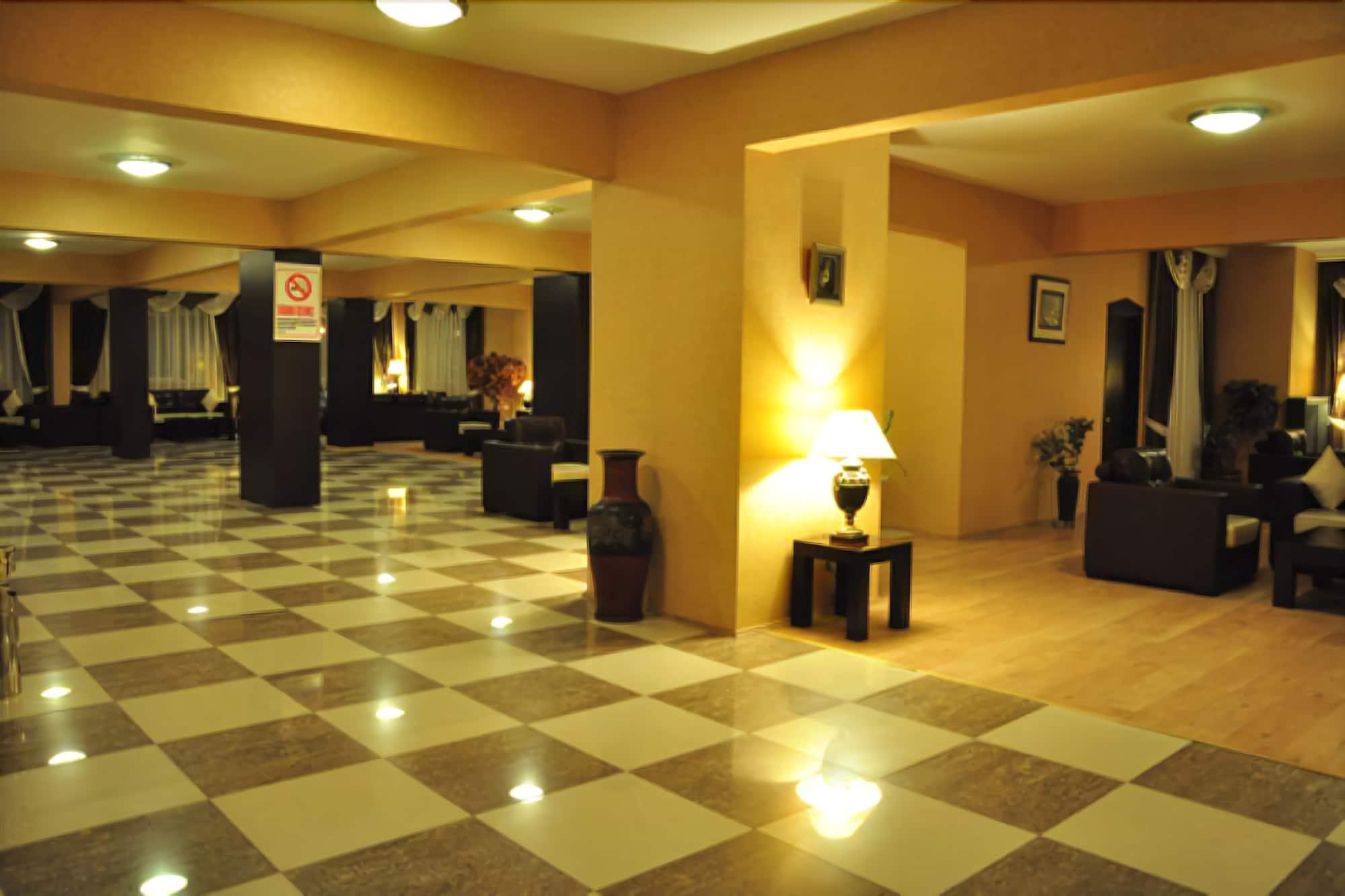 Grand Cinar Hotel 12/20