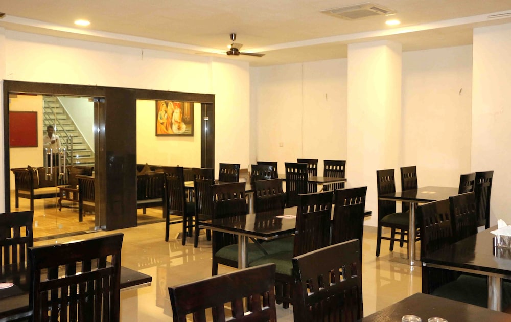 Hotel Radhika Jaisalmer 39/48
