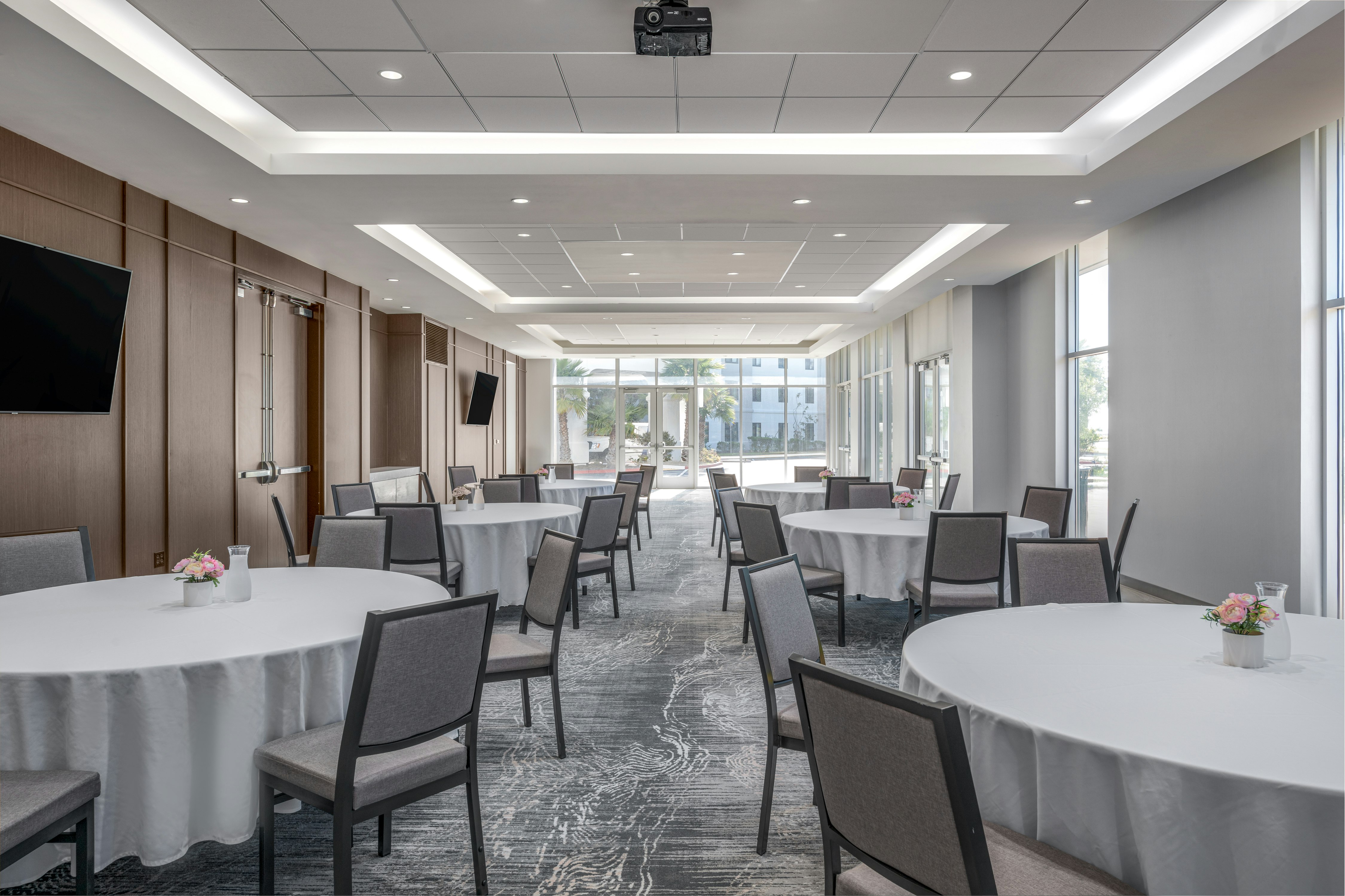 Home2 Suites by Hilton Alameda Oakland Airport 47/51