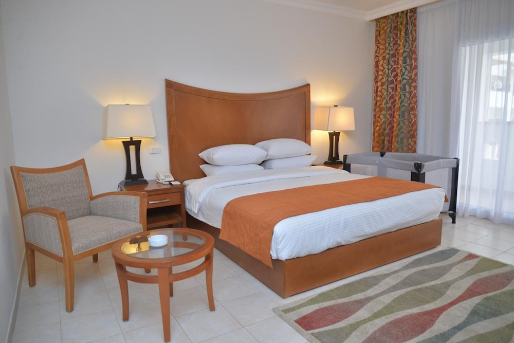 Old Vic Sharm El Sheikh 29/53