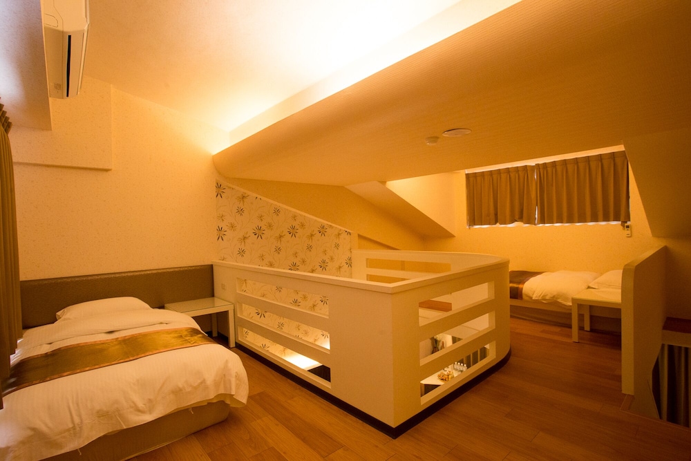 River Forest Resort Hotel 44/76