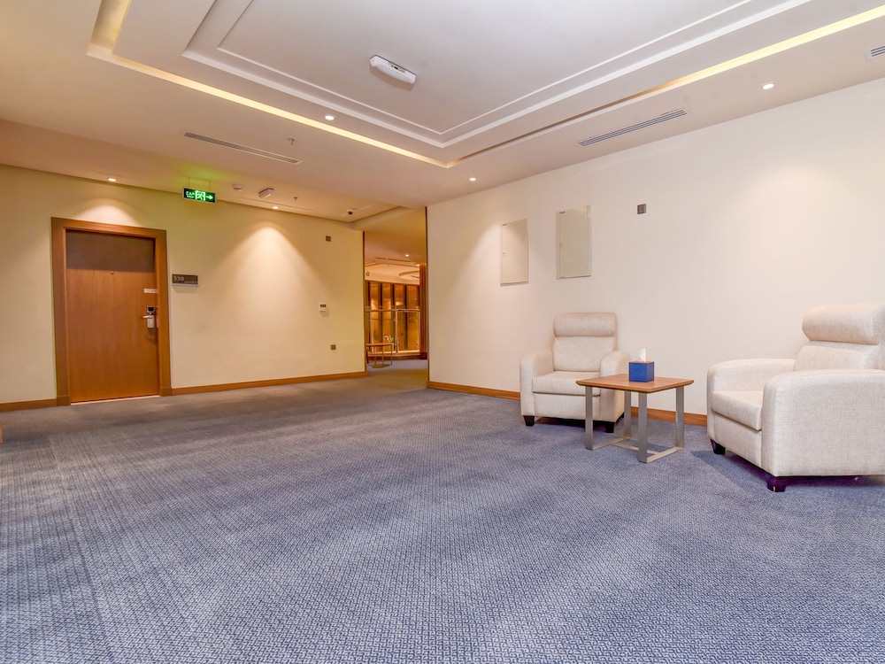 فندق مينا تبوك(Mena Hotel Tabuk) 31/42