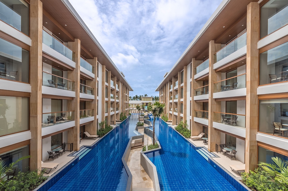 Henann Crystal Sands Resort 7/40