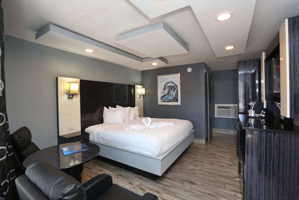 Marion Motor Lodge 9/65