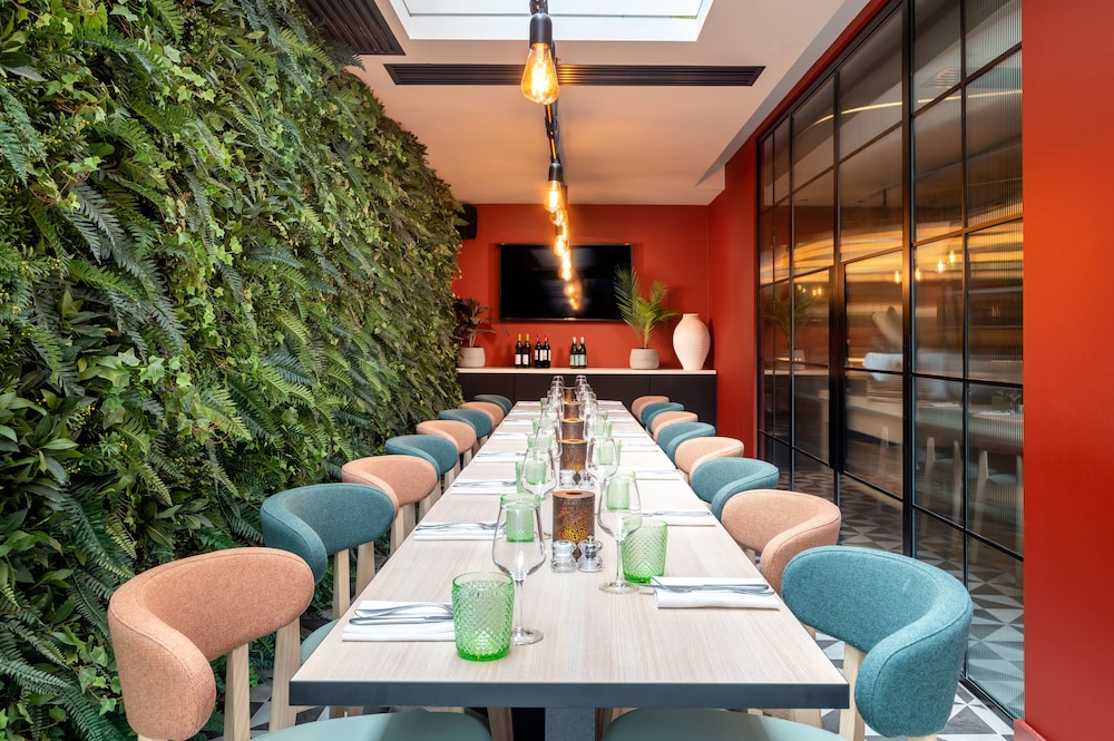 Hyatt Place London City East 54/67