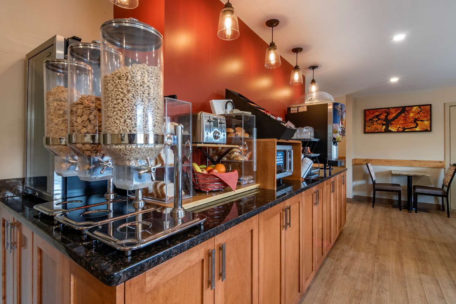 Surestay Plus Hotel By Best Western Salmon Arm 12/32
