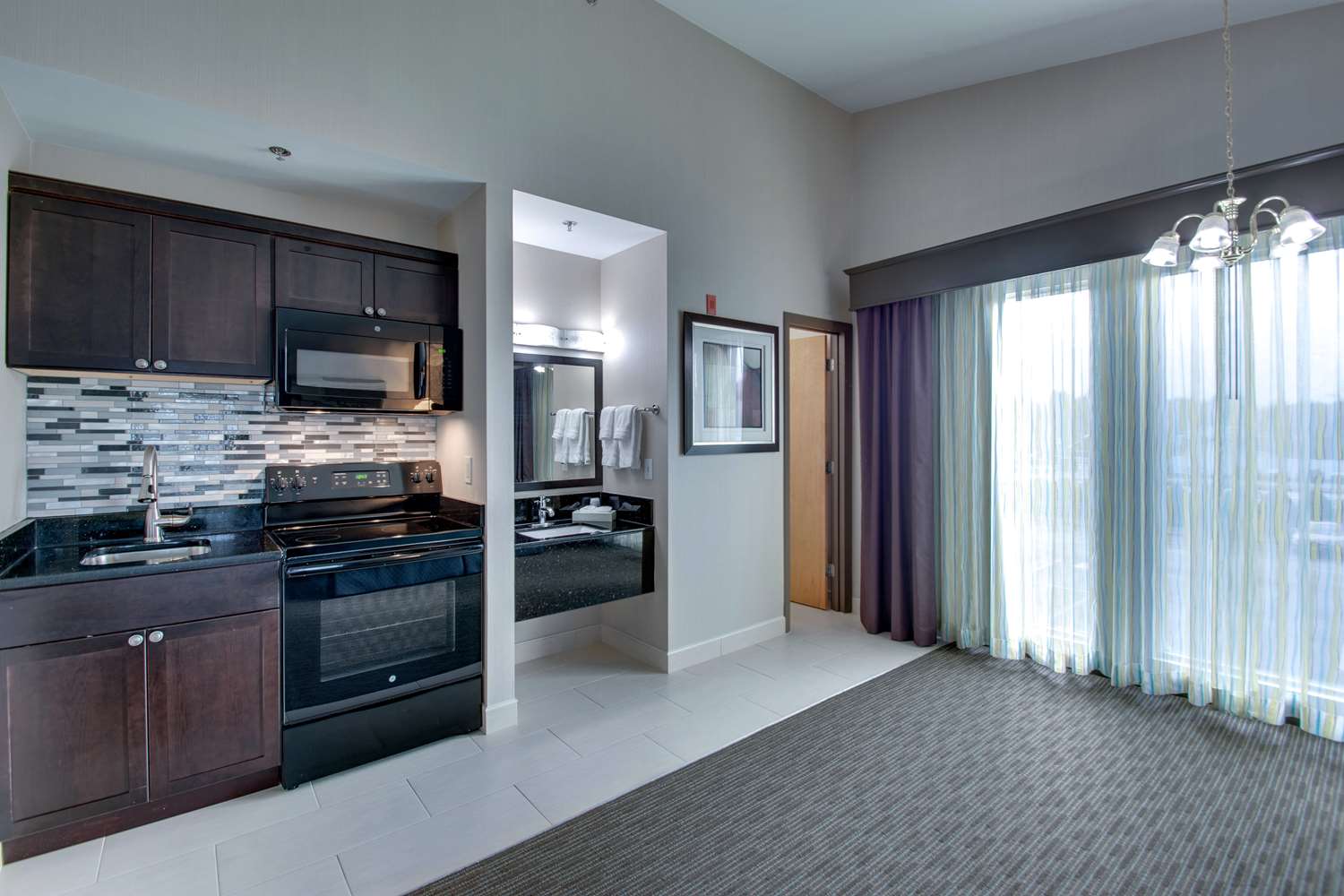Best Western Plus The Inn At Hampton 9/16