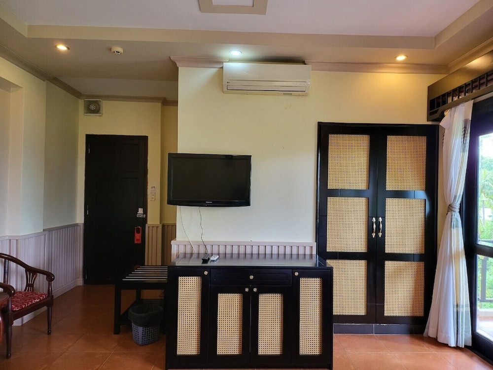 Rang Garden Hill Side Resort 44/60