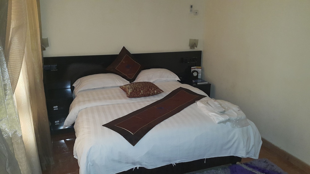 Room at Wissal Hotel, NOUAKCHOTT
