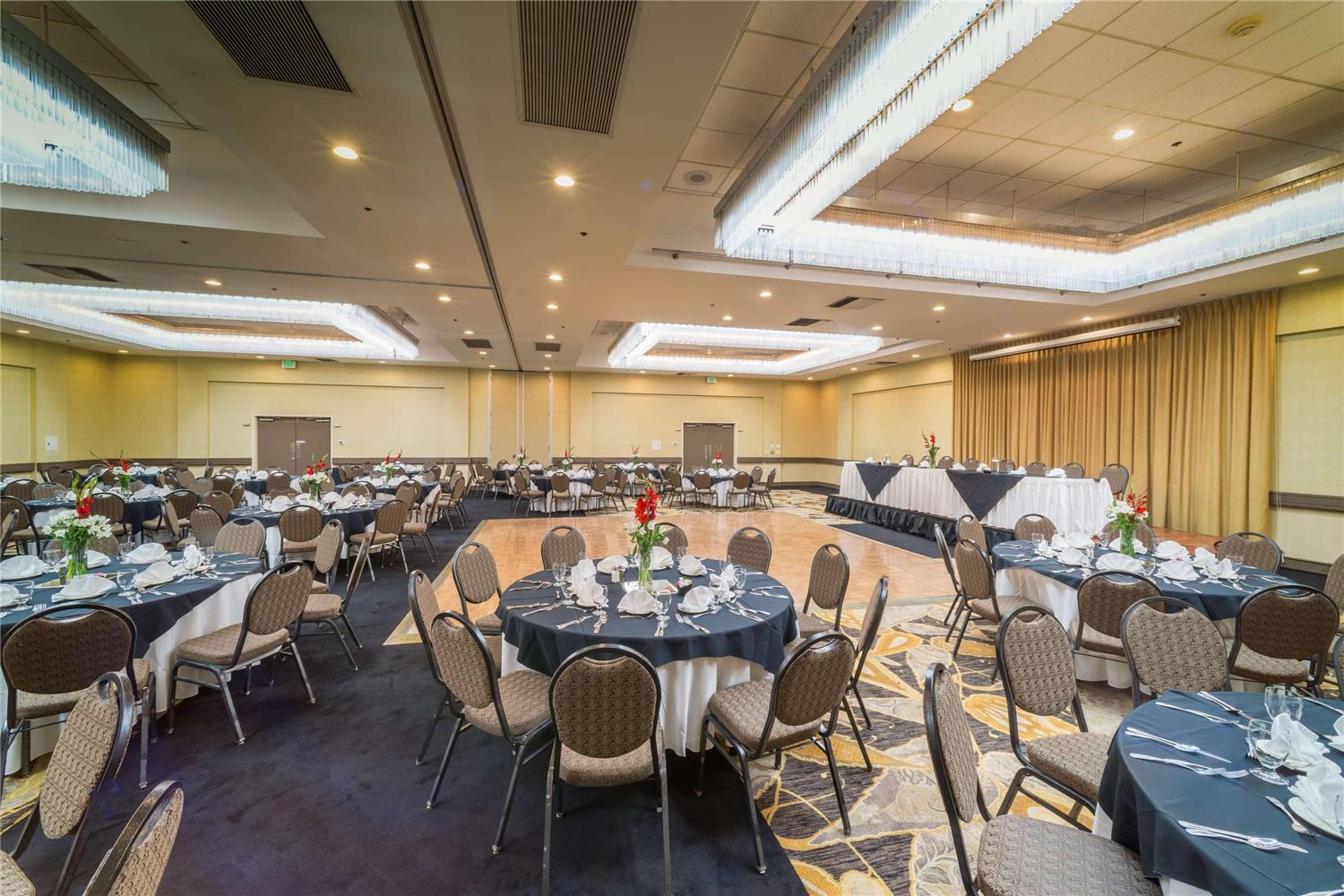 Radisson Hotel Santa Maria 37/40
