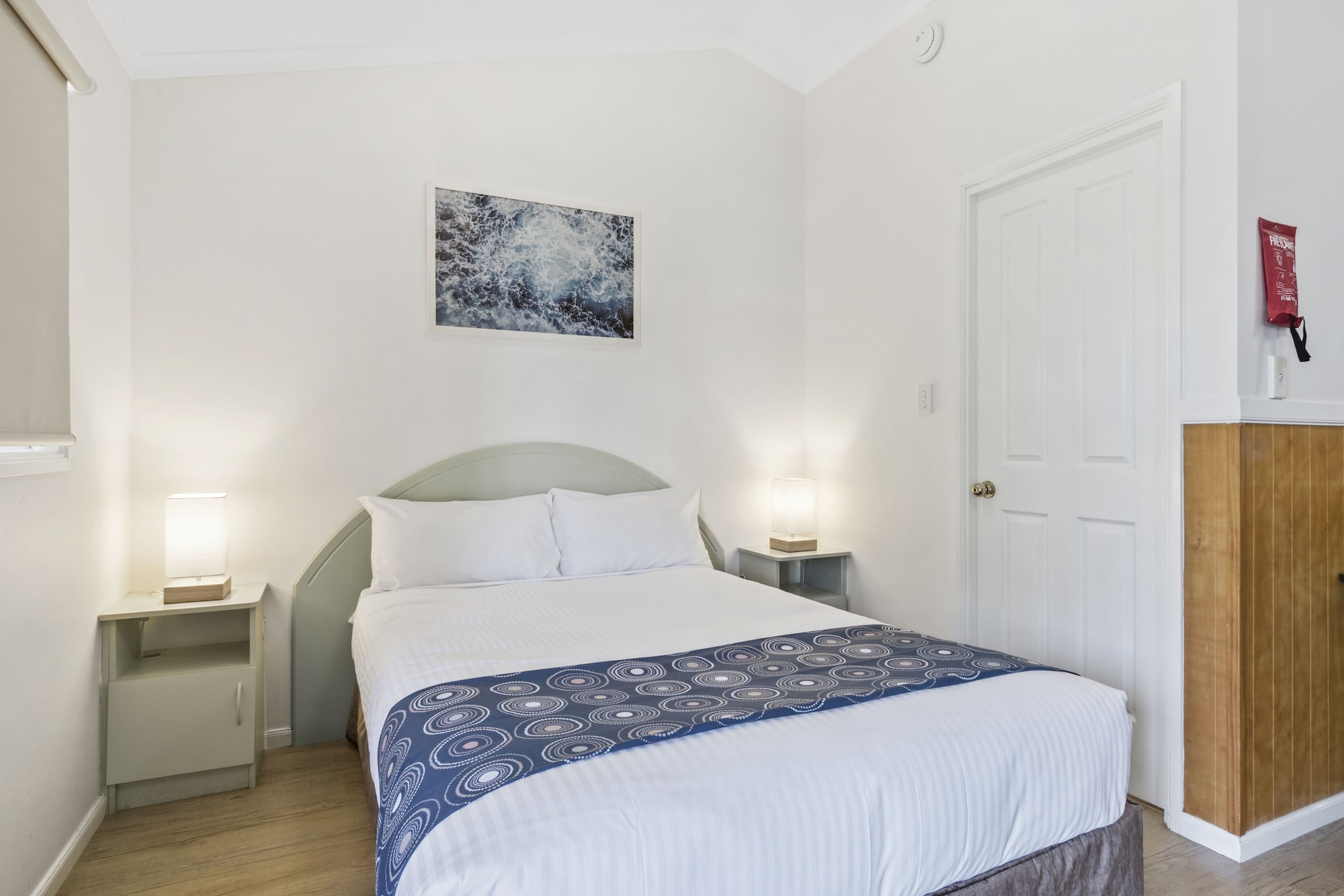 Studio, Queen Bed