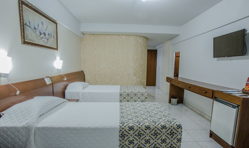 Foz Presidente Comfort Hotel 7/61
