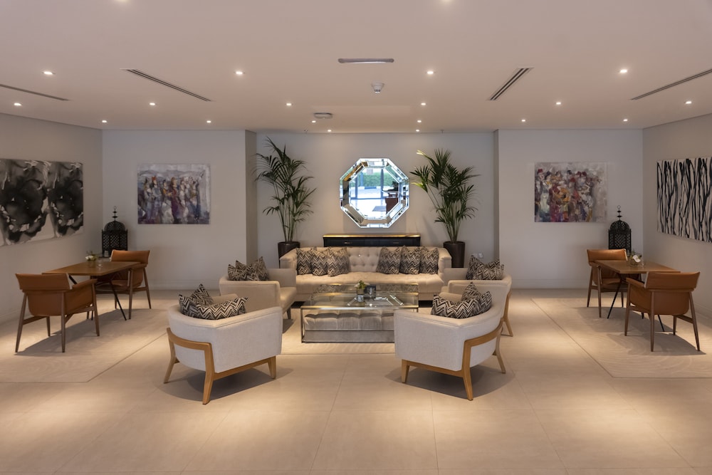 Delta Hotels by Marriott, Dubai Investment Park 41/68