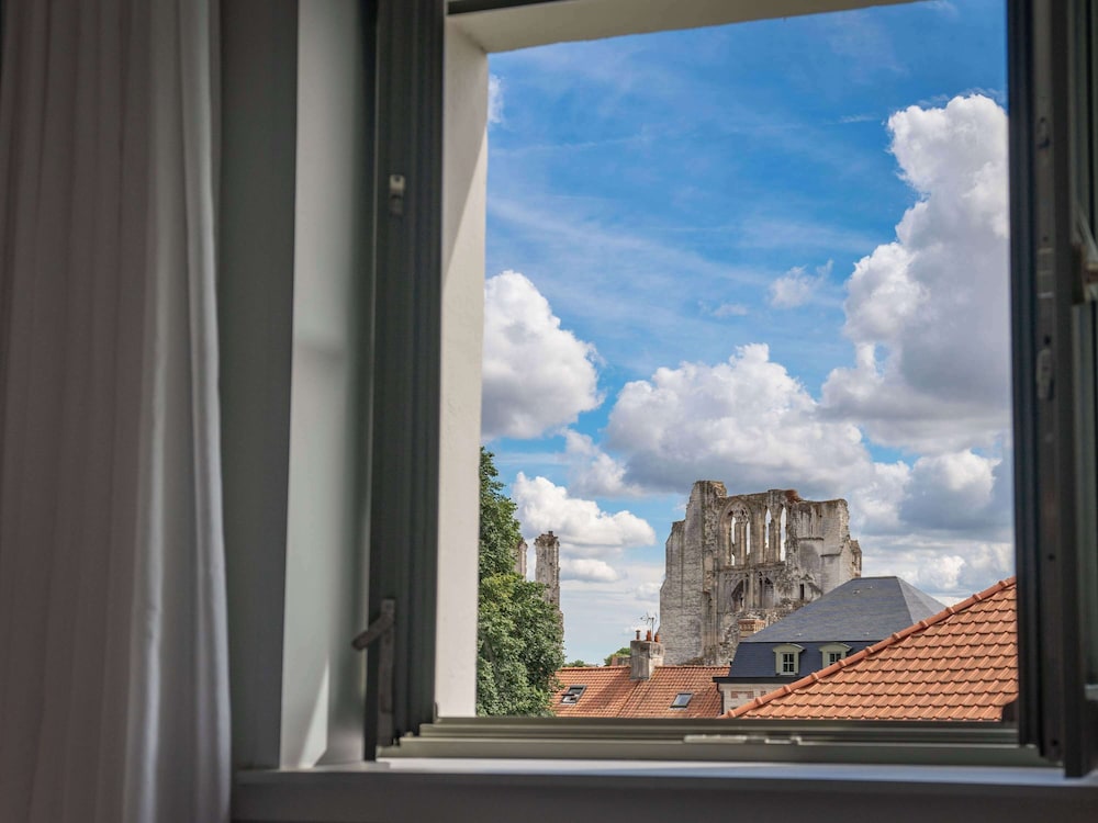 Mercure Saint Omer Centre Gare 69/75