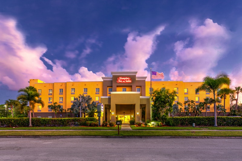 Hampton Inn & Suites Ft. Pierce 2/41