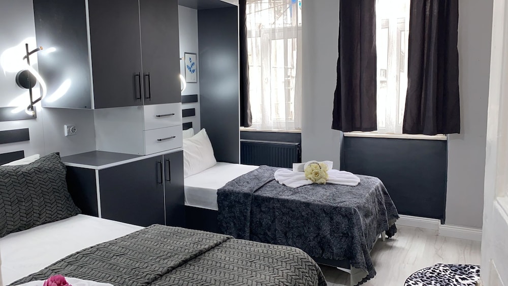 Taksim Green House Hostel Istanbul 46/68