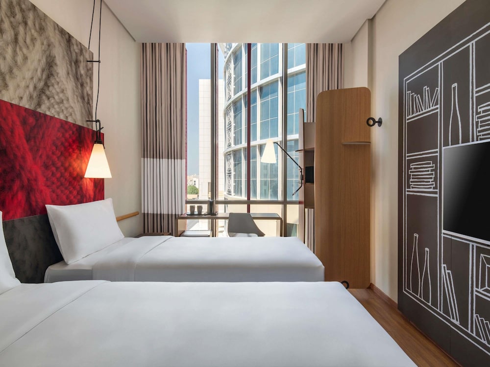Ibis Doha 15/50