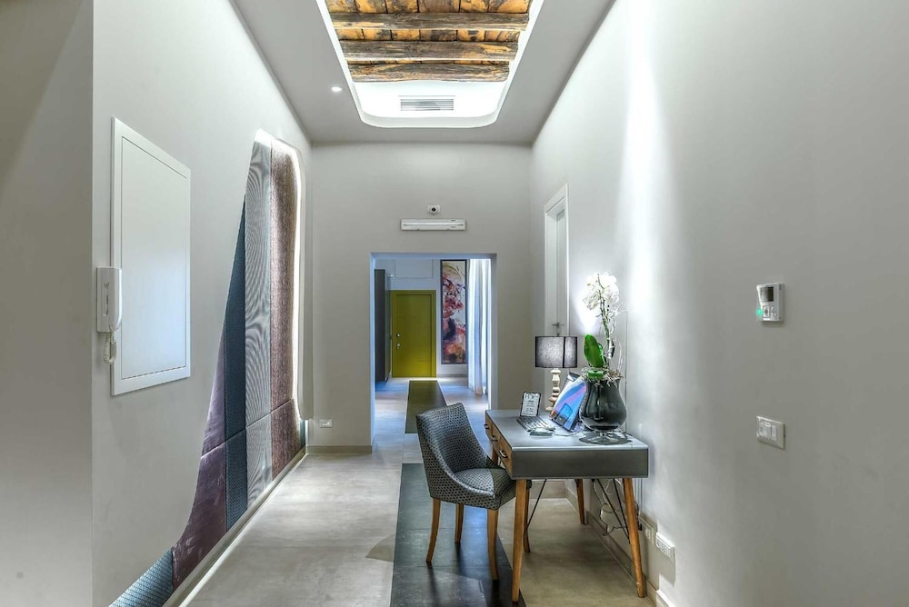 Via Veneto Prestige Rooms 43/59