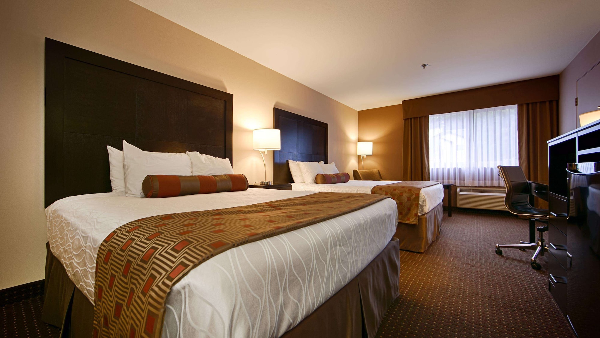 غرفة قياسية بسريرين كوين، Best Western Inn Of Vancouver 5/10