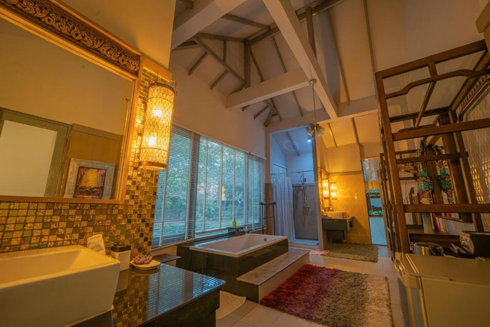 Baan Suan Residence 50/79
