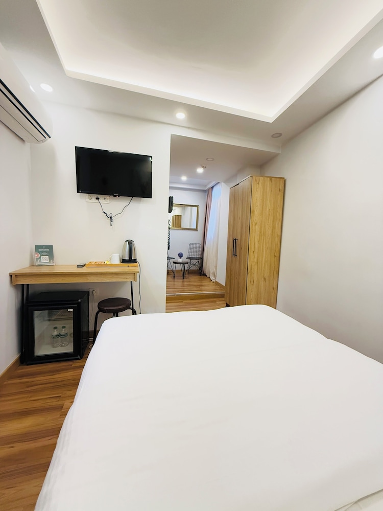 Classic, Queen Bed, Palmera Old City 6/10