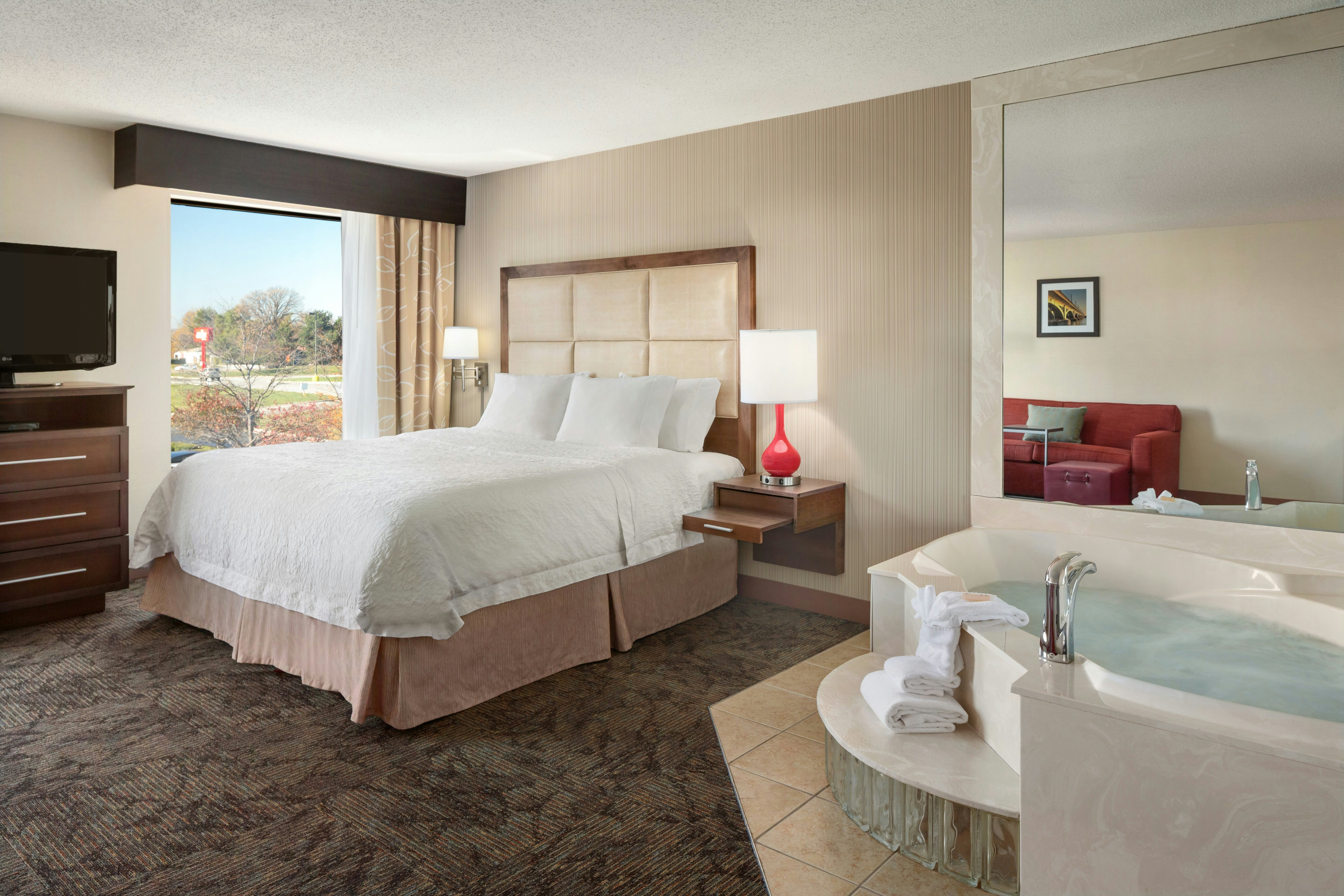 Hampton Inn Suites Detroit Sterling Heights 6/20